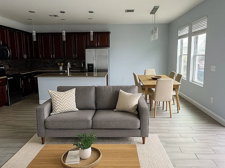 4507 Long Branch Ln — Photo 3