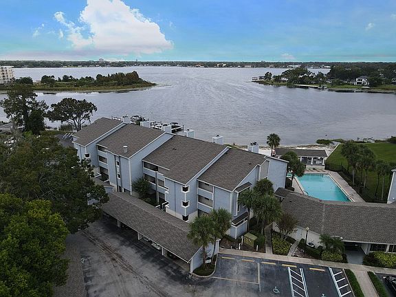 2nd image of 4117 Fairview Vista Pt APT 105
