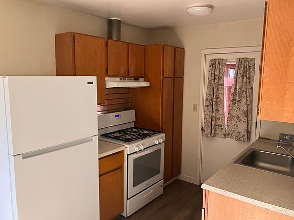 5th image of 723 James Ave #2