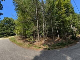 3rd image of Skeenah Highlands Rd