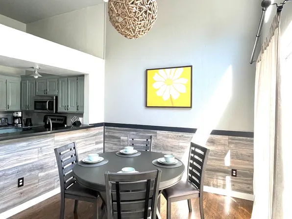 9228 Butterwood Ct, Highlands Ranch, CO 80126