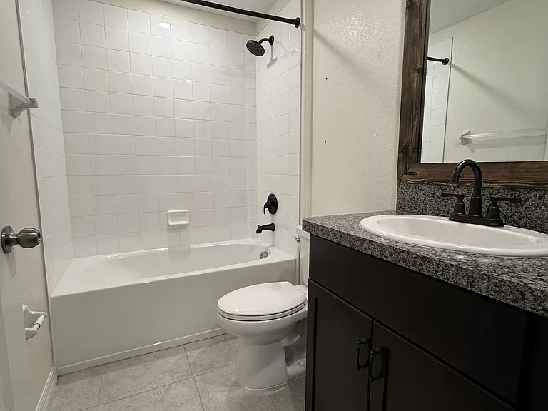 13009 Majestic Garden Ln — Photo 33