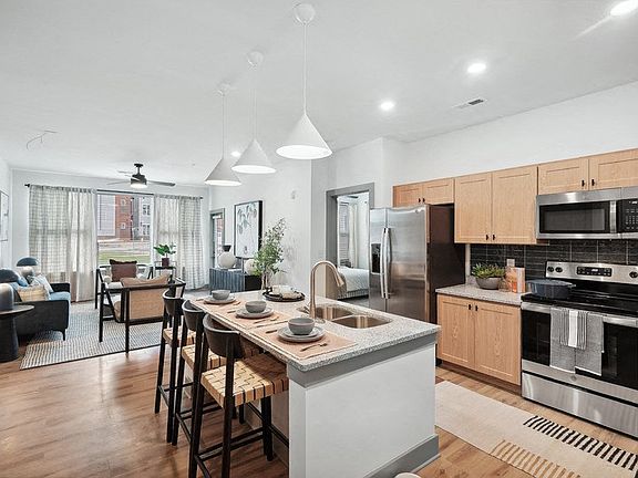 2nd image of 1700 Connery Ct #3-202