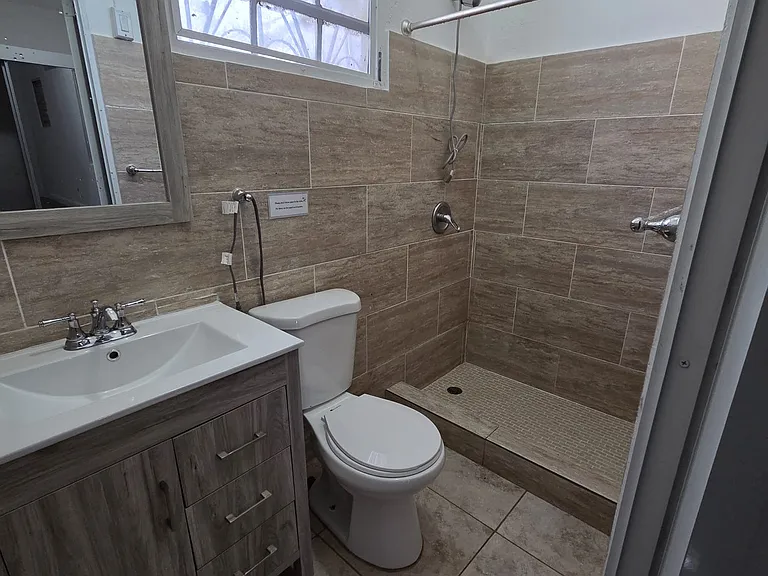 1403 Calle San Rafael — Photo 12