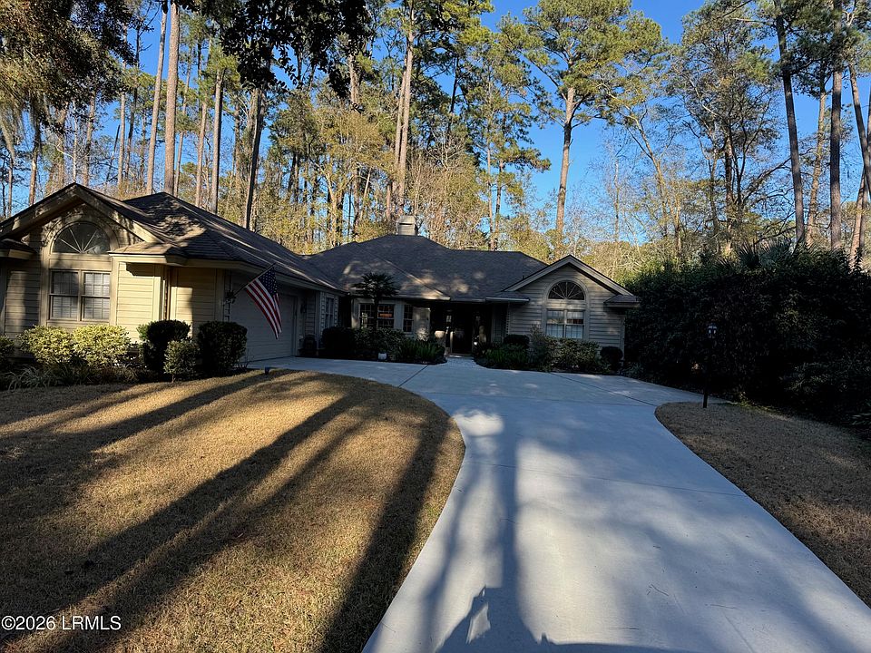 1st image of 4 Fish Hawk