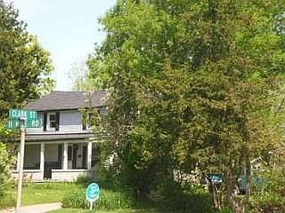 2nd image of 44240 W 11 Mile Rd