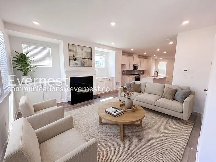 3 bed, 3.0 bath, 1700 sqft, $3,200 — Photo 2