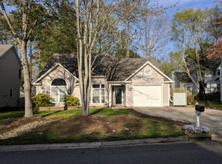 12128 Mabledon Ct, Raleigh, NC 27613