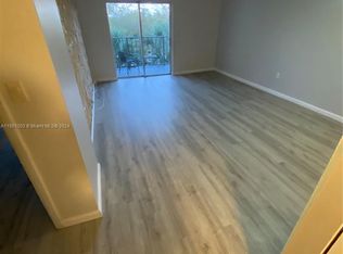 14250 SW 62nd St APT 410, Miami, FL 33183