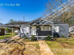 609 7th Ave SW, Decatur, AL 35601