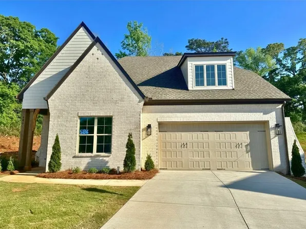 586 Glenview Ct, Auburn, AL 36830