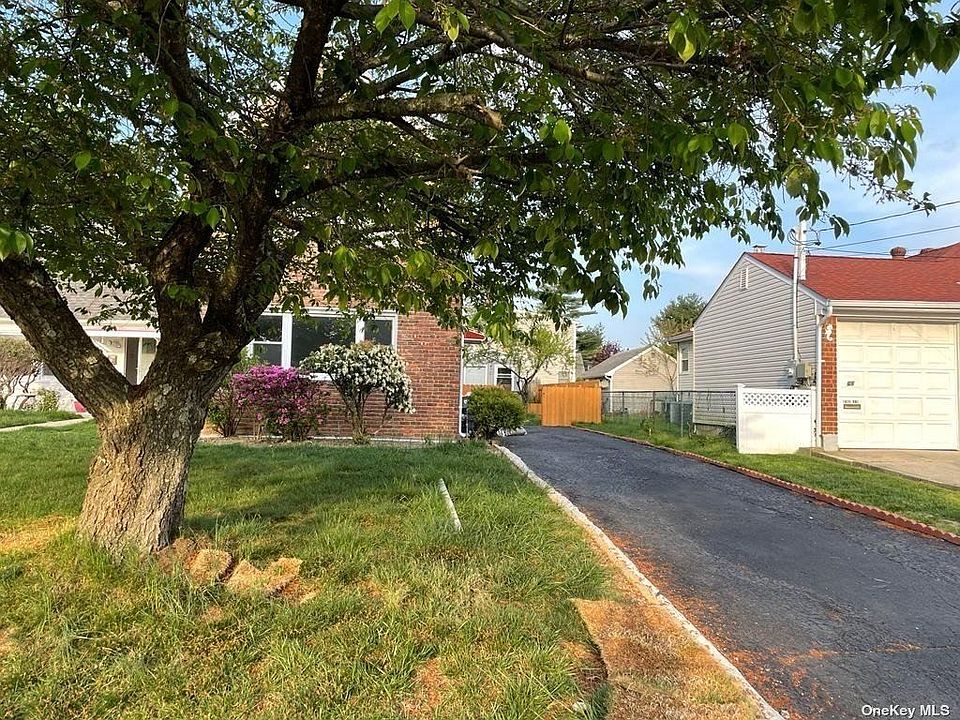 1st image of 63 Wood Ave