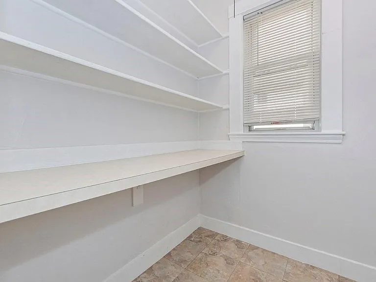 549 Main St #2 — Photo 7