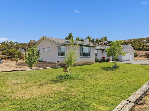 2nd image of 42030 Wildwood Ln