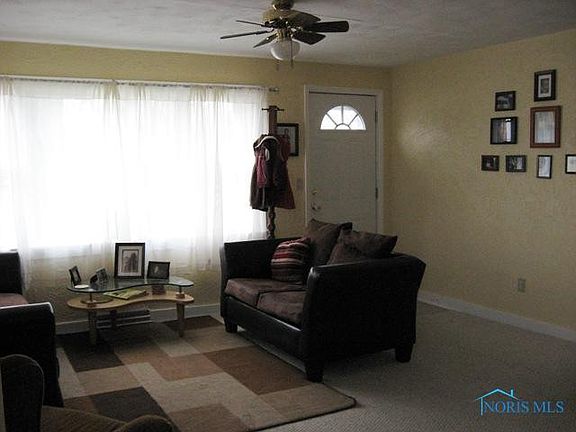 5th image of 13140 Broadway St
