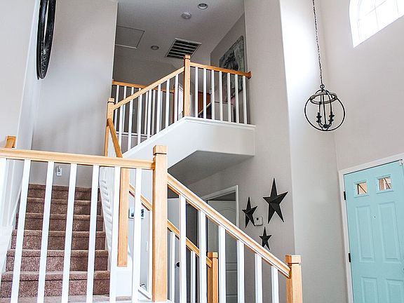 Entry way