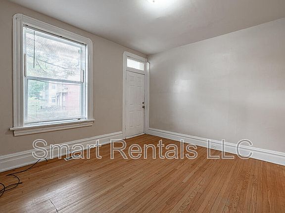 4th image of 3450 Giles Ave #1F