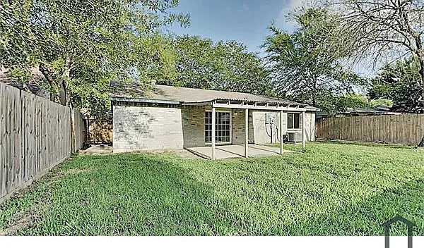 22803 Melham Ln — Photo 2