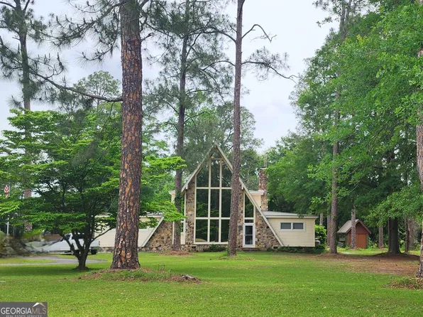 8200 Third District Rd, Unadilla, GA 31091