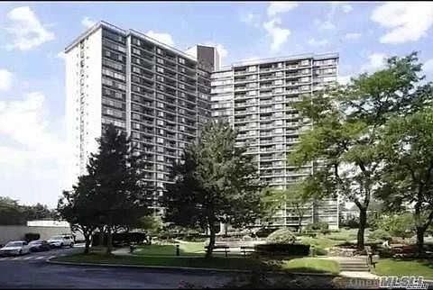 1st image of 2 Bay Club Dr APT 2O