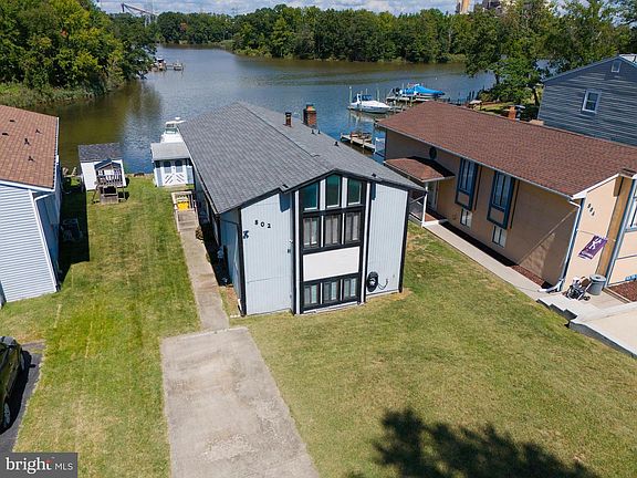 5th image of 802 Waterview Dr