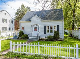 7 Chestnut St, Phelps, NY 14532