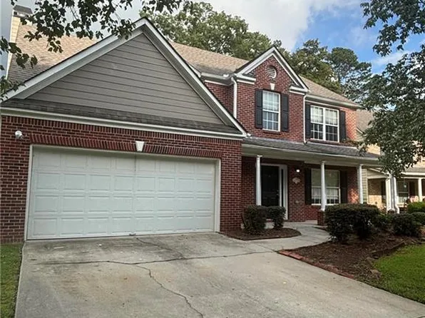 2999 Battlement Cir, Loganville, GA 30052