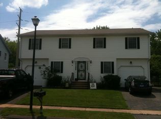 9 Lembo Dr, Wethersfield, CT 06109