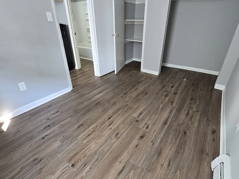 802 Market St #A — Photo 7