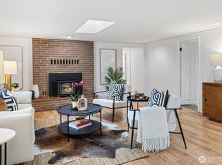 10044 12th Avenue NW, Seattle, WA 98177