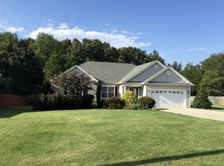 89 Rebecca Ln, Estill Springs, TN 37330