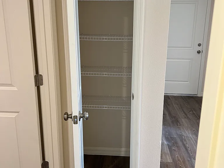 9114 Aegean Cir — Photo 15