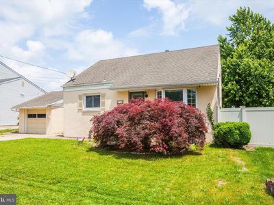 90 Hoover Ave, Hamilton, NJ, 08619