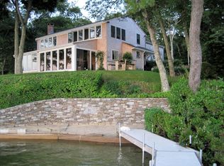 33 Crescent Rd, Plymouth, MA 02360