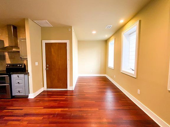 5th image of 337 Bainbridge St Floor 3