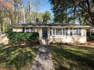 962 Hunting Valley Pl, Decatur, GA 30033