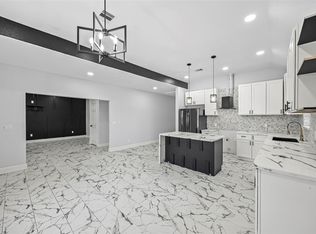 8824 Leander St, Houston, TX 77012