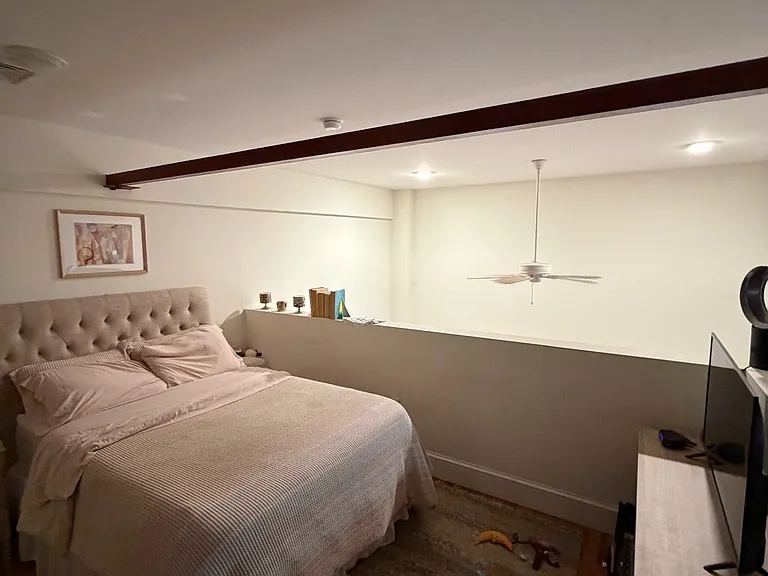 257 Washington St — Photo 6