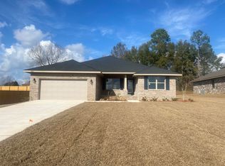 2022 Broad St, Crestview, FL 32536