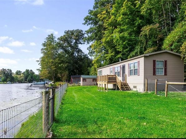 3156 Koziatek Rd, Bradford, NY 14815