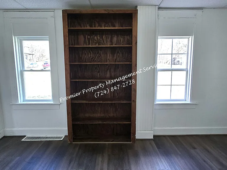 416 E Reynolds St #1/2 — Photo 6