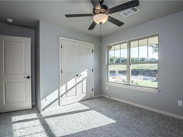 2801 Cypress Springs Blvd — Photo 17