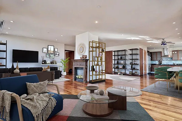 Rented by Pear NYC LLC | media 1