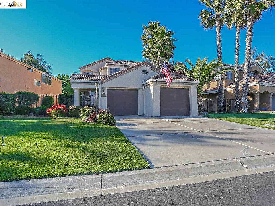 1st image of 2507 Cherry Hills Dr