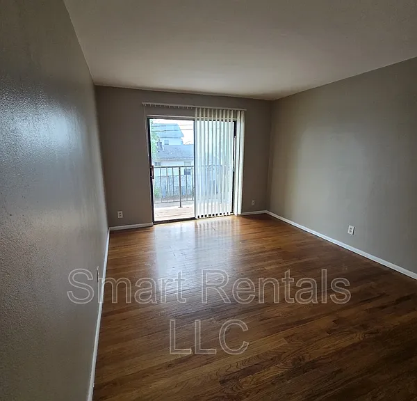 4304 Fairview Ave #B — Photo 4