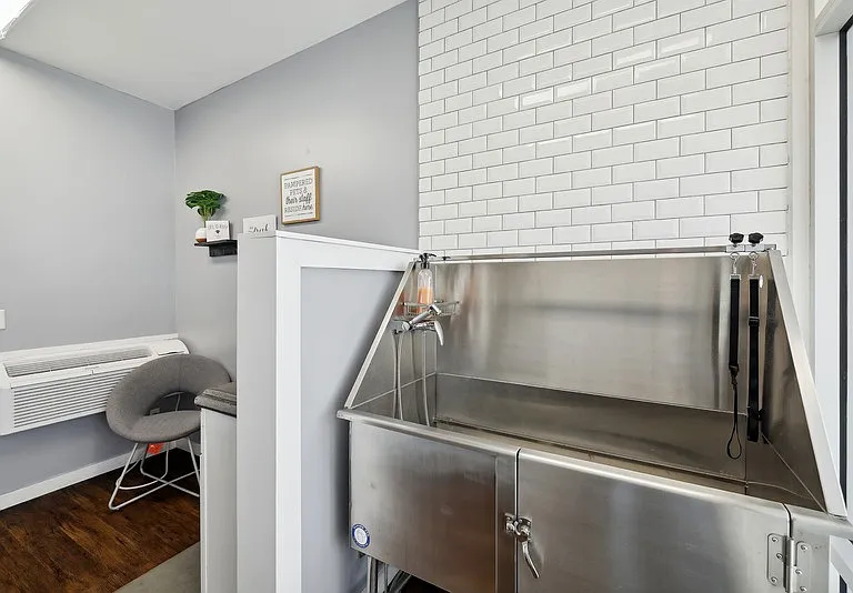 Gale Lofts — Photo 9