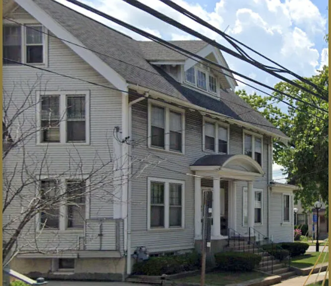 102 E Kingsley St #1 — Photo 1