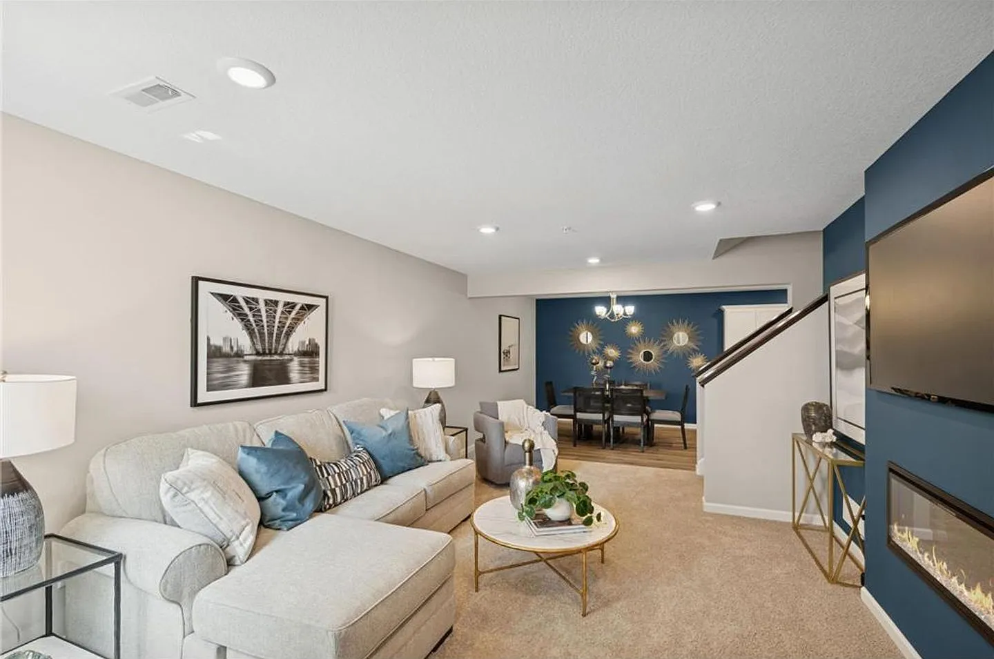 New Construction! Brand New Unit! In our Preserve of Montrose Community. — Photo 3