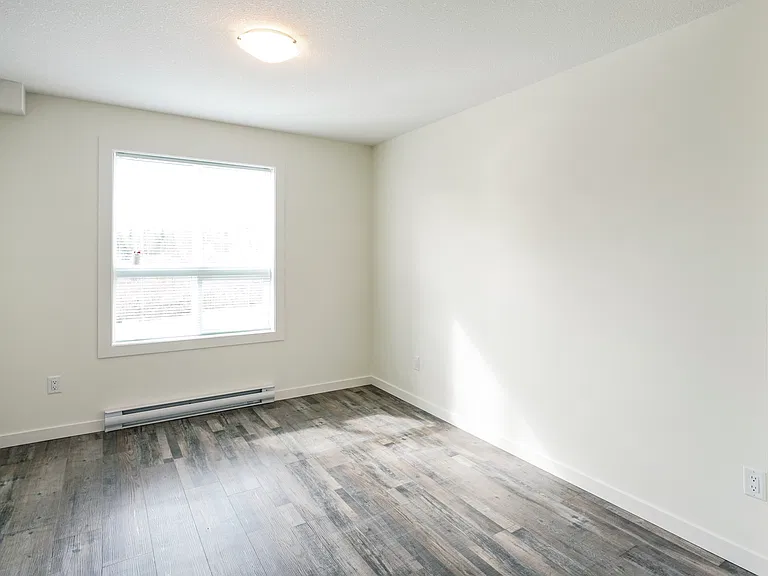 6611 Southridge Ave — Photo 29