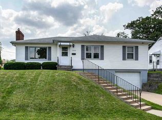 2945 Keokuk St, Dubuque, IA 52001